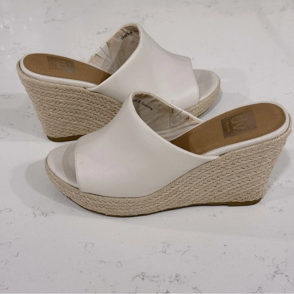 DV By Dolce Vita Dixon Wedge Sandal In White Size 8